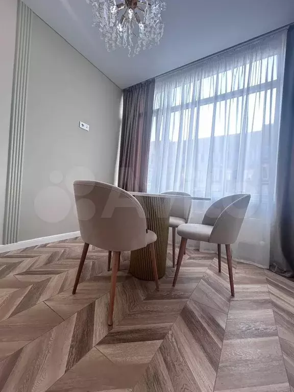 1-к. квартира, 40 м, 15/17 эт. - Фото 1