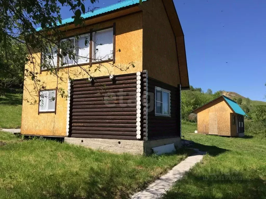 Дом в Алтайский край, Красногорский район, с. Усть-Иша ул. Мира, 66 ... - Фото 1