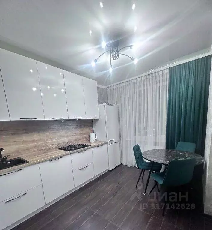 2-к кв. Ростовская область, Волгодонск Индустриальная ул., 32 (56.4 м) - Фото 0