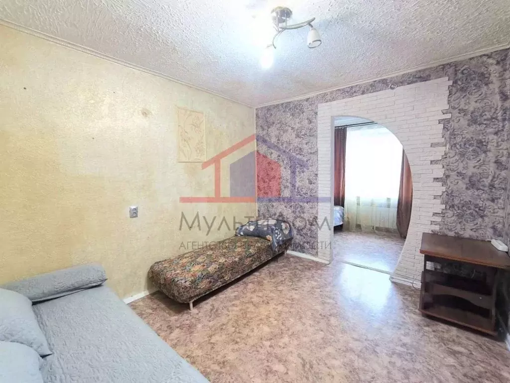 2-к кв. Белгородская область, Губкин Комсомольская ул., 57 (48.1 м) - Фото 0