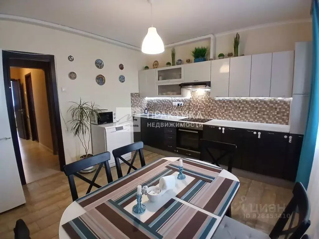 2-к кв. Московская область, Люберцы Красная Горка мкр, просп. ... - Фото 1