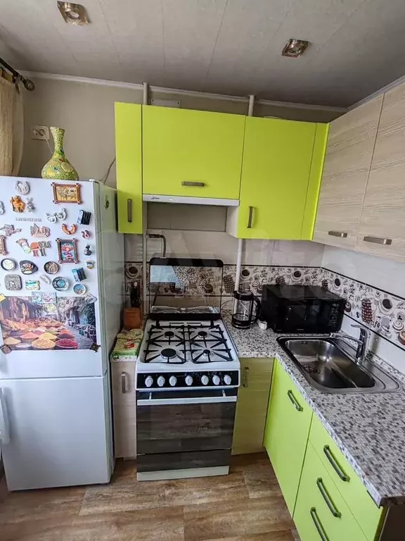 3-к. квартира, 63 м, 6/9 эт. - Фото 1