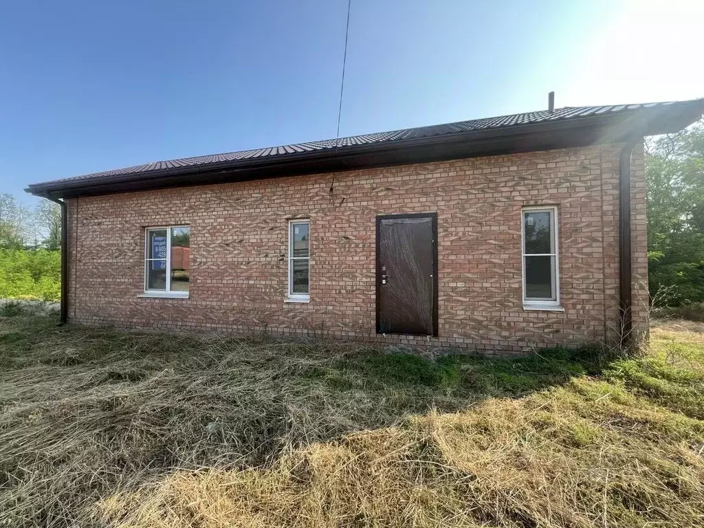 Дом в Ростовская область, Родионово-Несветайская сл. ул. 30 лет ... - Фото 1