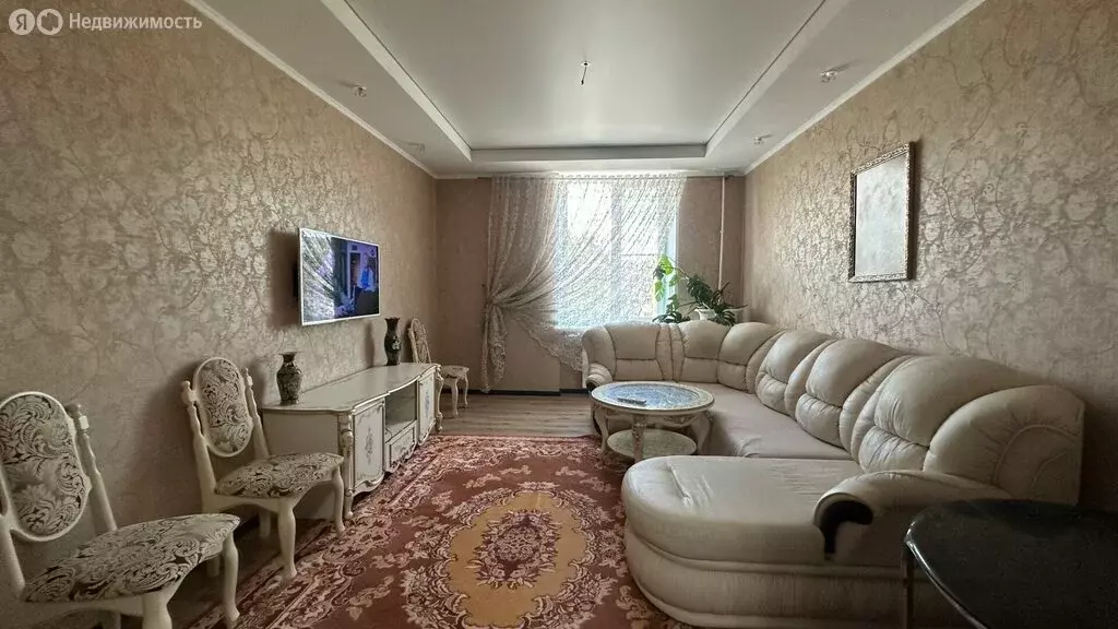 3-комнатная квартира: Октябрьский, улица Горького, 2 (85.7 м) - Фото 2