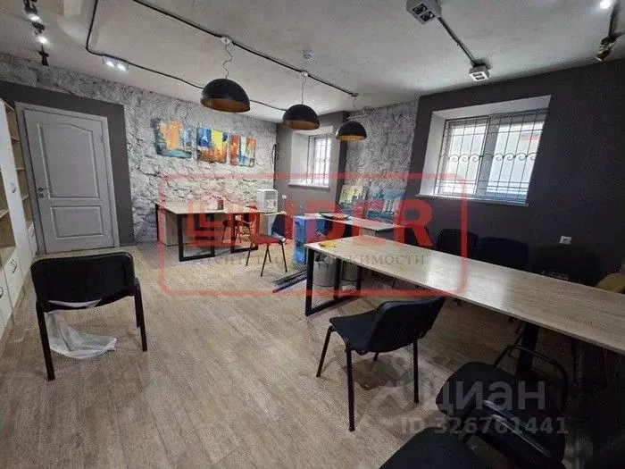 Офис в Севастополь ул. Ленина, 10 (90 м) - Фото 1