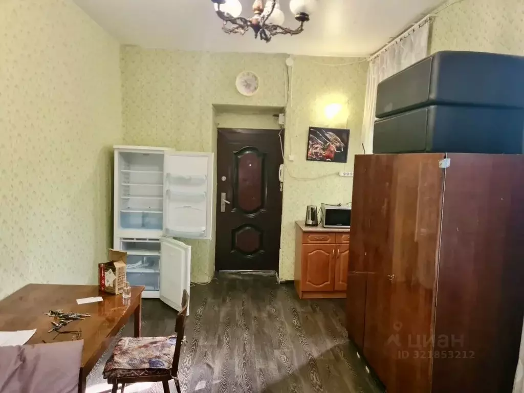 Комната Санкт-Петербург Ярославский просп., 1 (18.3 м) - Фото 1