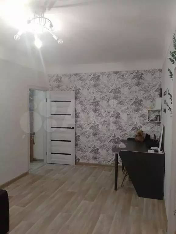 2-к. квартира, 43 м, 2/5 эт. - Фото 0