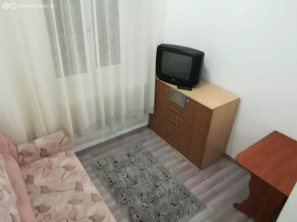 1к в 2-комнатной квартире (13 м) - Фото 0