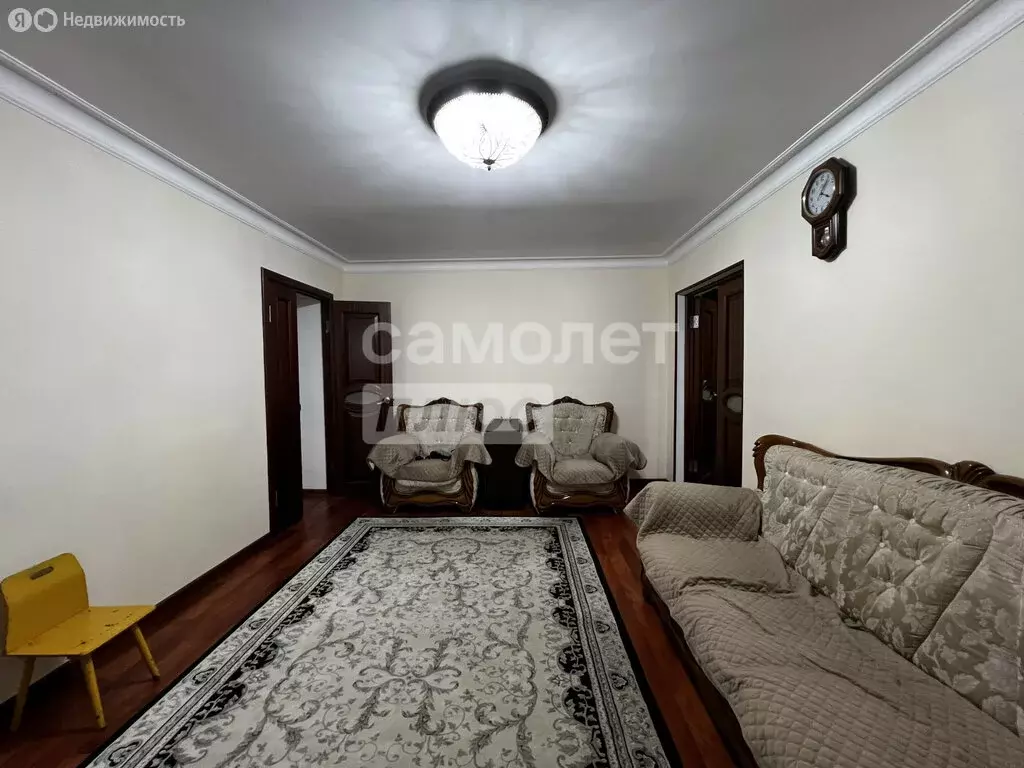 3-комнатная квартира: Махачкала, улица Стояна Джорова, 7 (72 м) - Фото 2