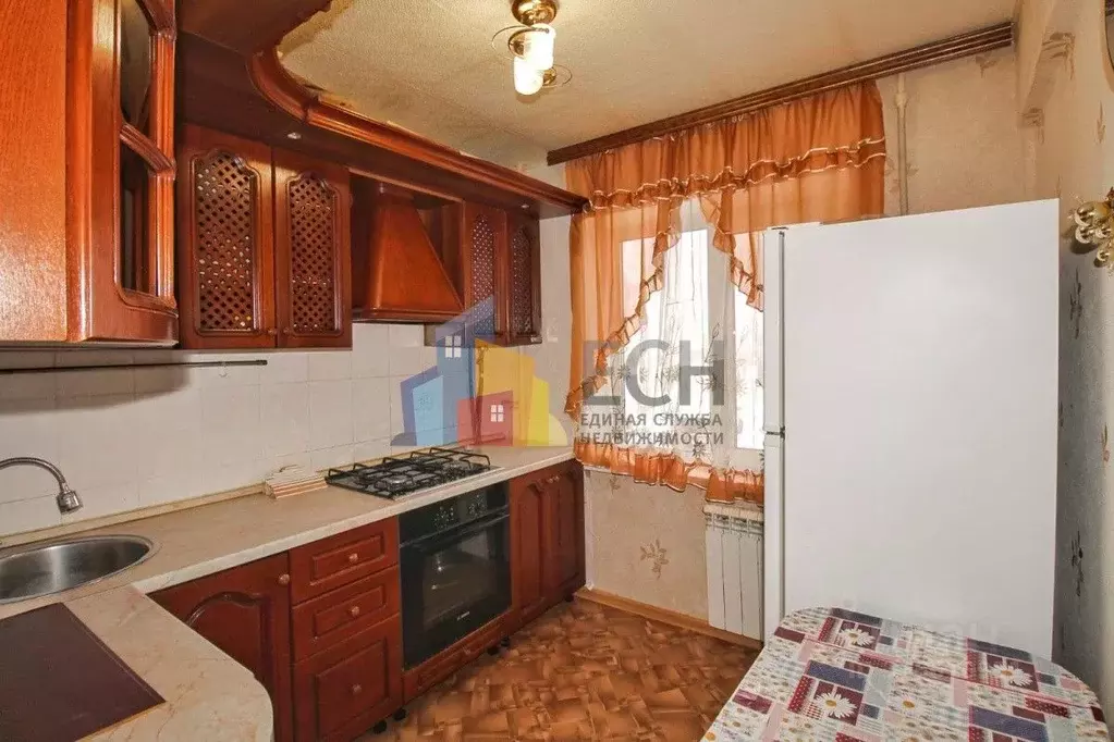 2-к кв. Тульская область, Щекино Пролетарская ул., 7 (44.9 м) - Фото 0