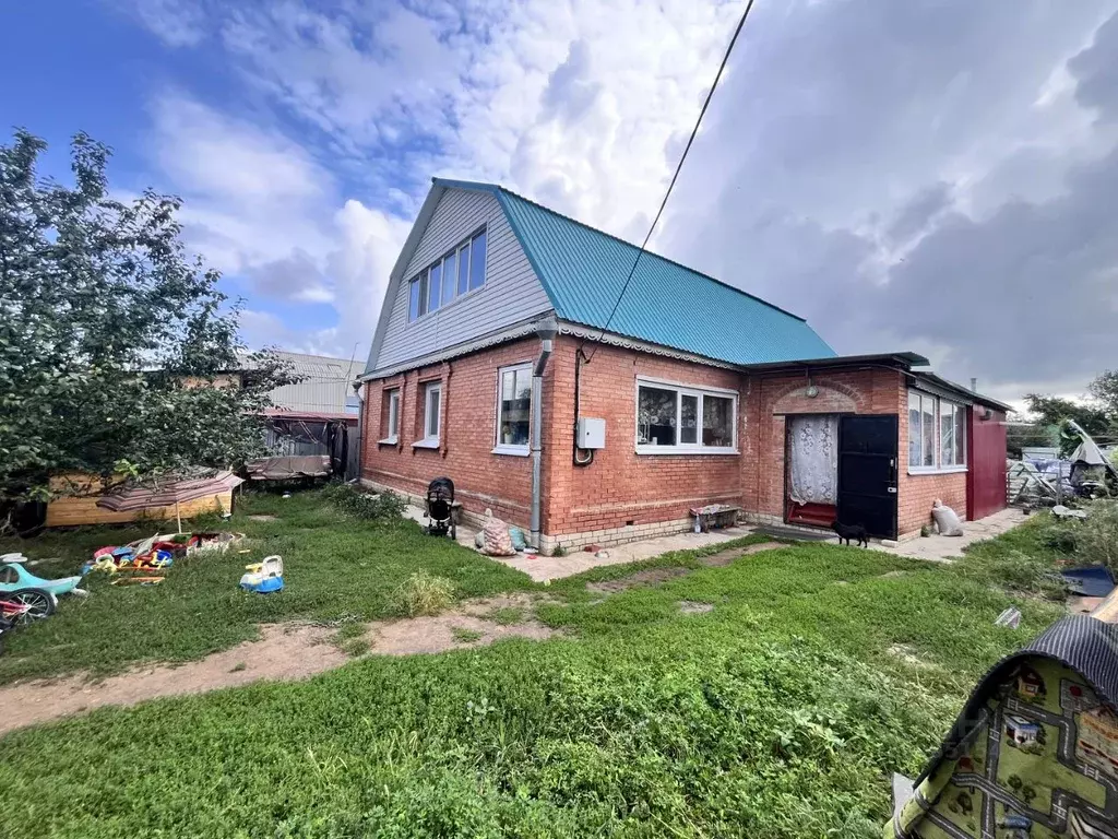 Дом в Ульяновская область, Чердаклинский район, Мирновское с/пос, с. ... - Фото 1