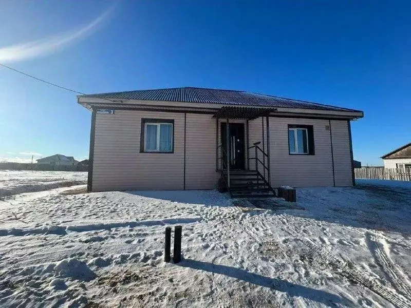 Дом в Амурская область, Белогорский муниципальный округ, с. Васильевка ... - Фото 2