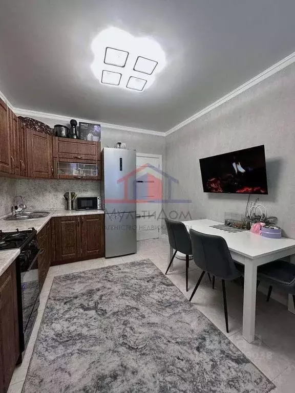 1-к кв. Белгородская область, Губкин Севастопольская ул., 113 (40.0 м) - Фото 1