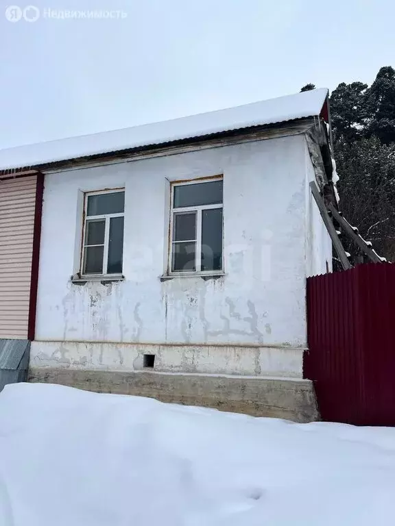 Дом в Усть-Катав, улица Крупской (28.6 м) - Фото 1