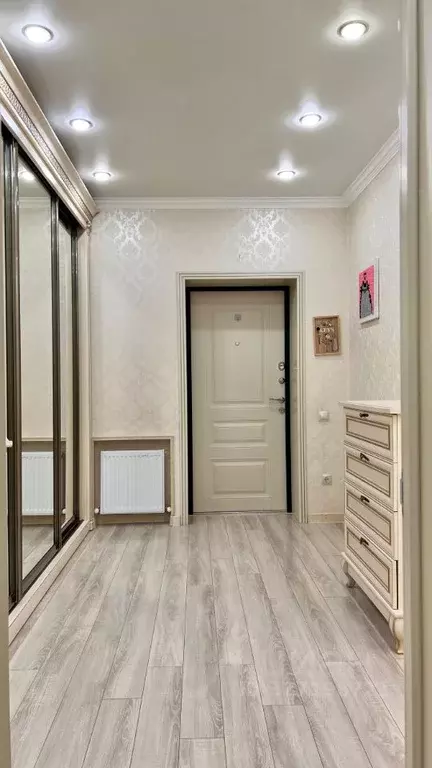 1-к кв. Северная Осетия, Владикавказ ул. Шамиля Джикаева, 2А (55.0 м) - Фото 1