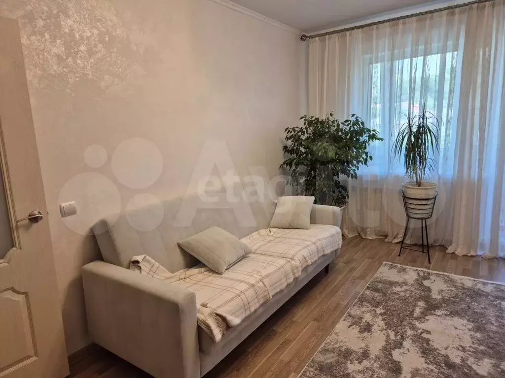 1-к. квартира, 37 м, 9/9 эт. - Фото 0