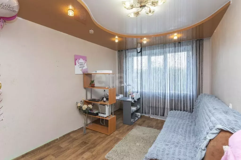 4-к кв. Тюменская область, Тюмень ул. Мельникайте, 135/9 (81.1 м) - Фото 1