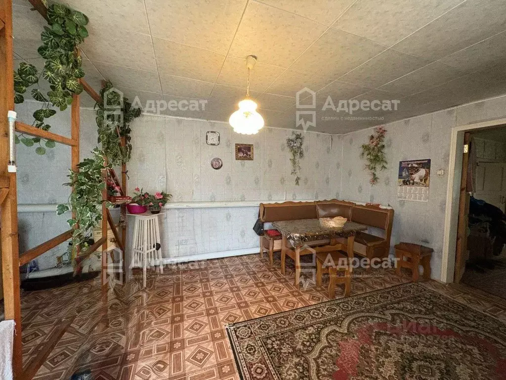 Дом в Волгоградская область, Ольховский район, с. Зензеватка ... - Фото 1