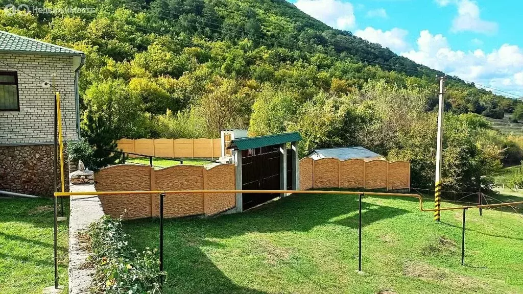 Дом в Бахчисарайский район, Куйбышевское сельское поселение, село ... - Фото 1