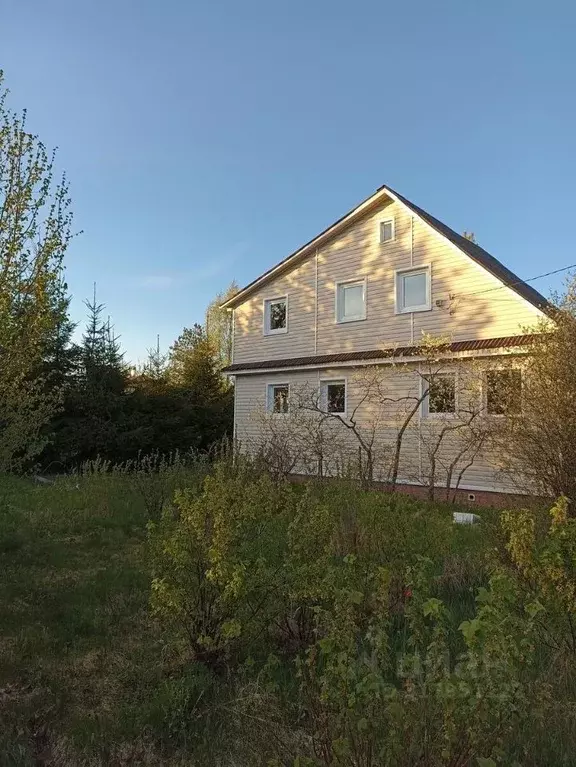 Дом в Ленинградская область, Выборгский район, Рощинское городское ... - Фото 0