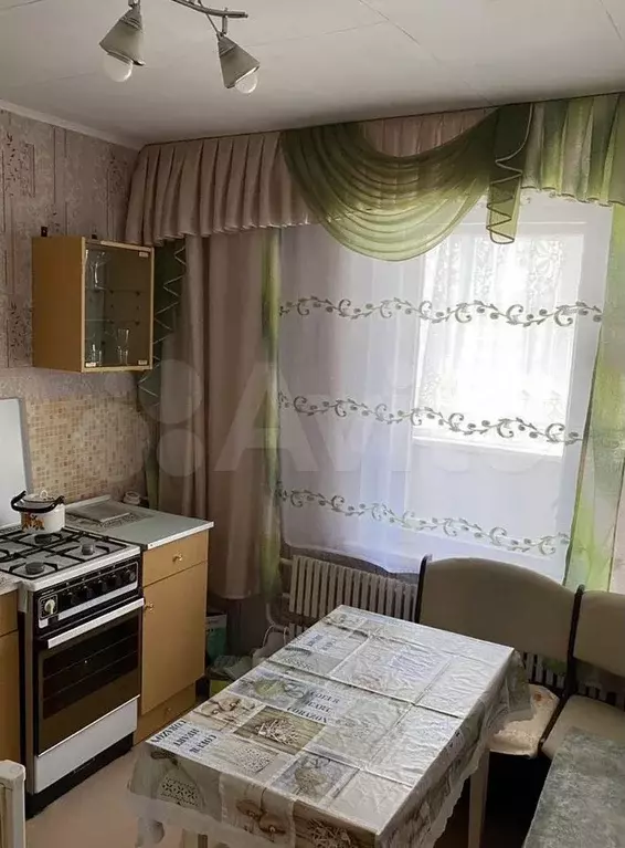 1-к. квартира, 38 м, 1/9 эт. - Фото 0