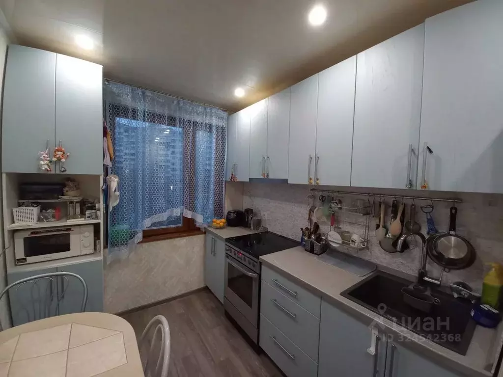 3-к кв. Мурманская область, Мурманск ул. Беринга, 10 (56.0 м) - Фото 1