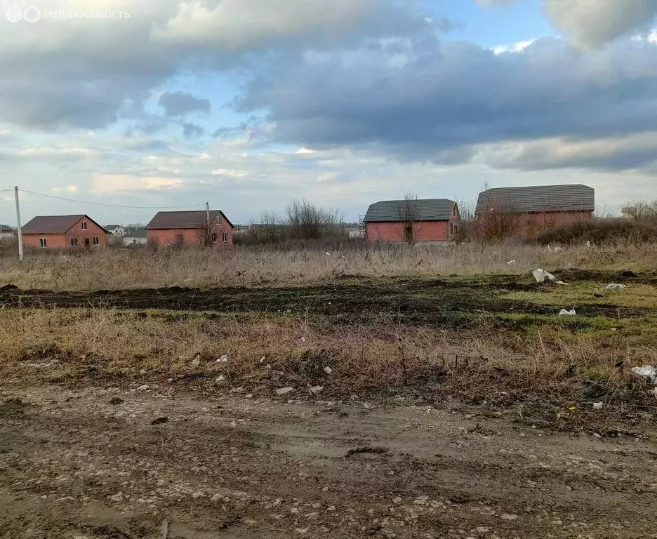 Участок в посёлок городского типа Ильский, Шоссейная улица (4 м) - Фото 0