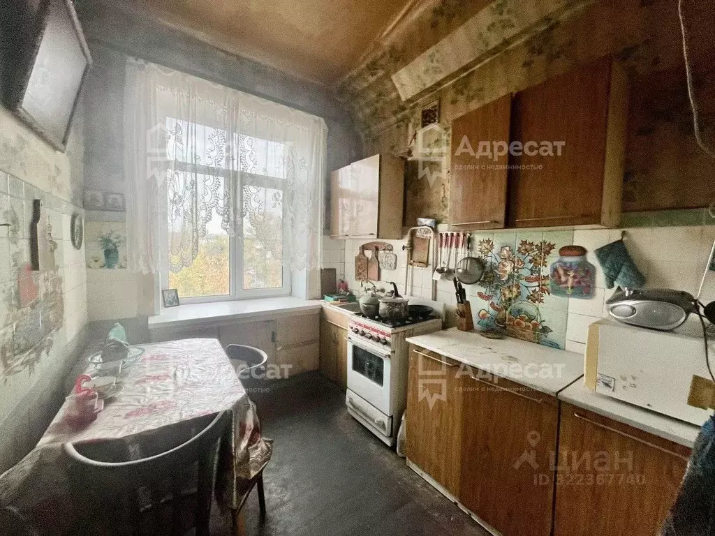 3-к кв. Волгоградская область, Волгоград ул. Дзержинского, 13 (69.0 м) - Фото 1