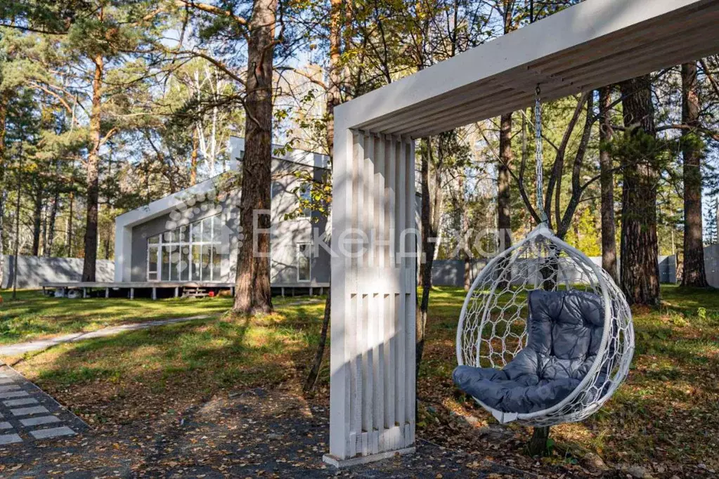 Дом в Новосибирская область, Новосибирск Кубовая ул., 2В (350 м) - Фото 2