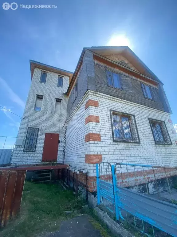 Дом в Большие Ключищи, улица Ульянова (247 м) - Фото 0