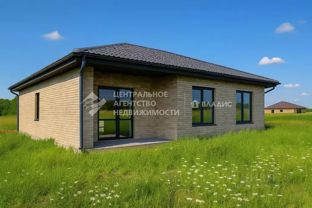 Дом в Рязанская область, Рязанский район, Дубровическое с/пос, с. ... - Фото 1