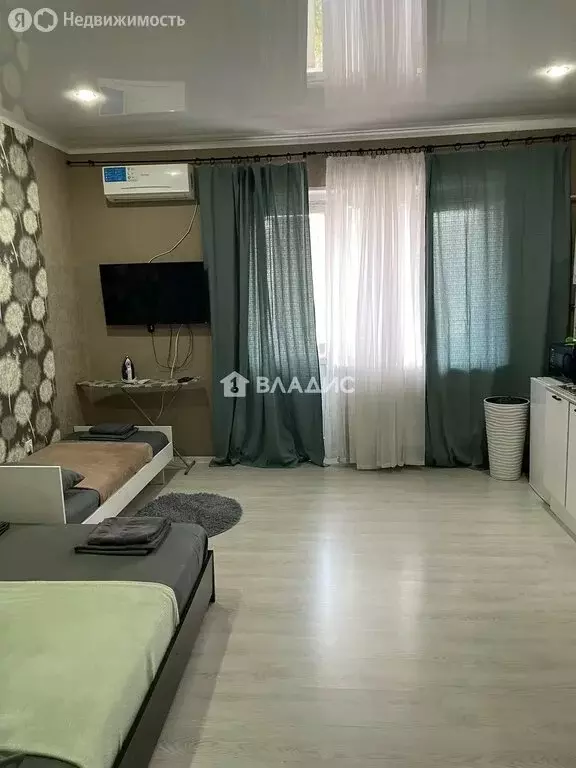 Квартира-студия: посёлок городского типа Яблоновский, улица Гагарина, ... - Фото 1