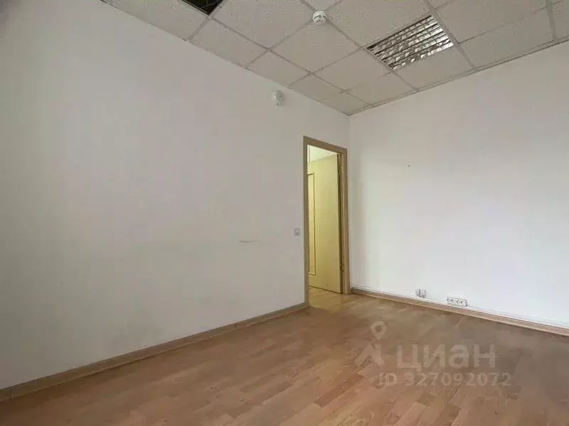 Офис в Санкт-Петербург пл. Конституции, 2 (32 м) - Фото 1