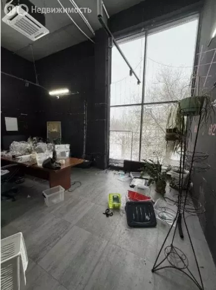 Торговая площадь (214 м) - Фото 1