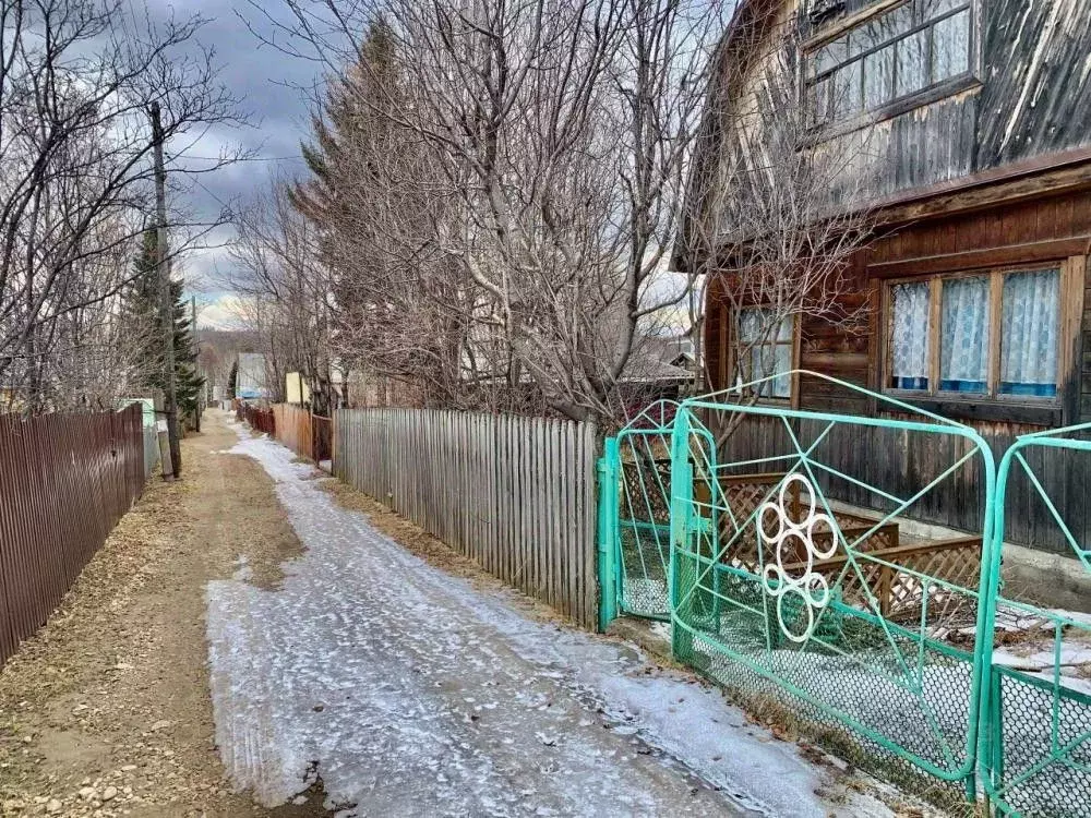 Дом в Иркутская область, Ангарский городской округ, пос. Зверево  (60 ... - Фото 1