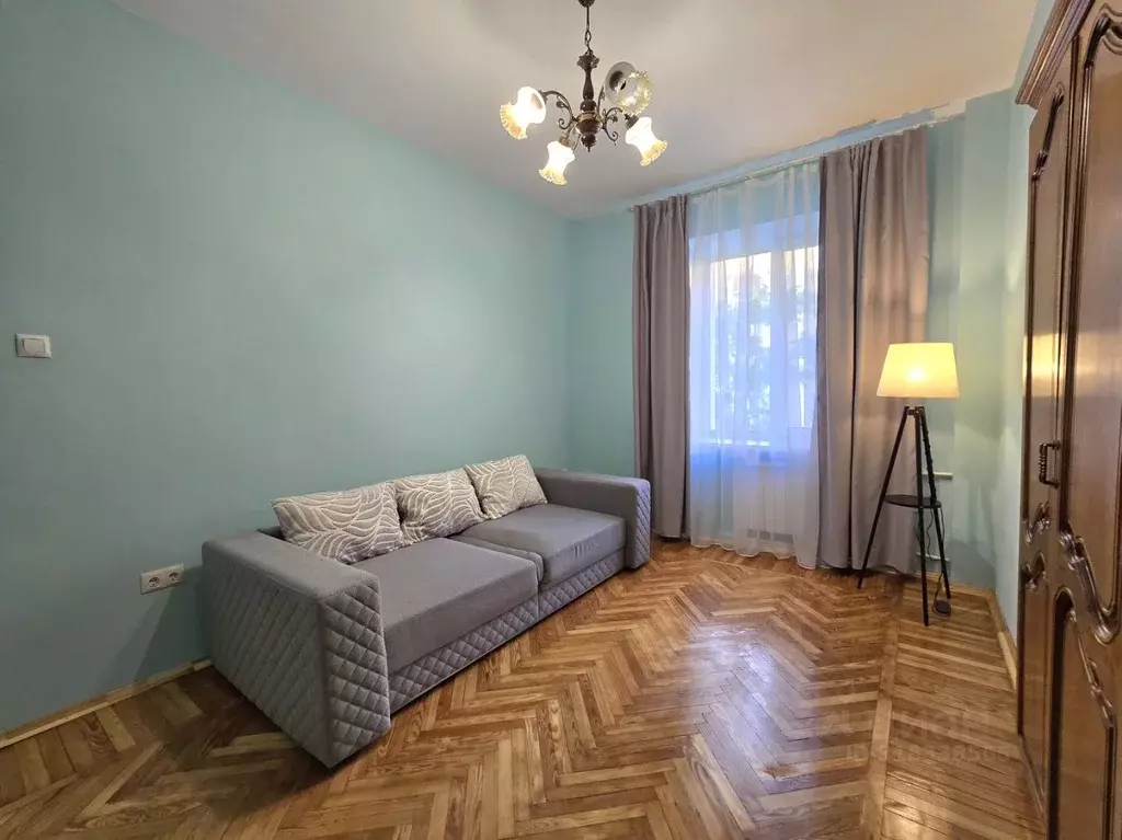 3-к кв. Москва ул. Анатолия Живова, 10 (71.0 м) - Фото 0