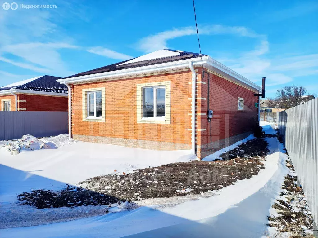 Дом в Неклиновский район, село Приморка (76 м) - Фото 1