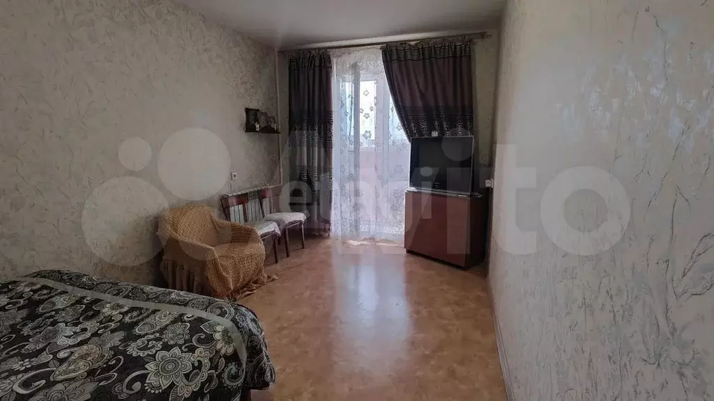 1-к. квартира, 56 м, 3/10 эт. - Фото 1