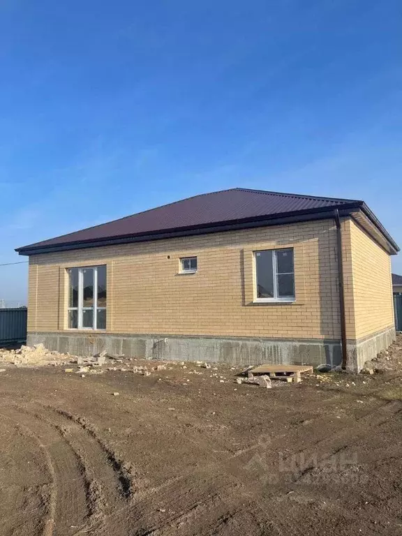 Дом в Астраханская область, Приволжский район, с. Растопуловка  (91 м) - Фото 2