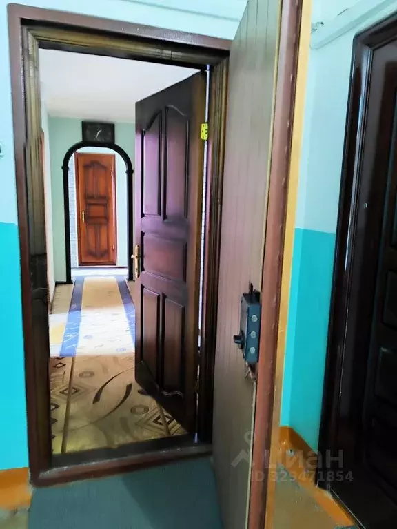 4-к кв. Красноярский край, Назарово 8-й мкр, 2 (81.6 м) - Фото 2