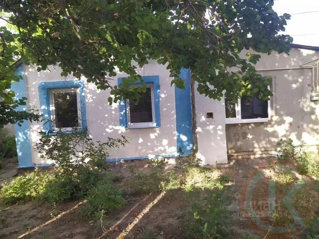 Дом в Крым, Симферопольский район, с. Укромное ул. Октябрьская (75 м) - Фото 2