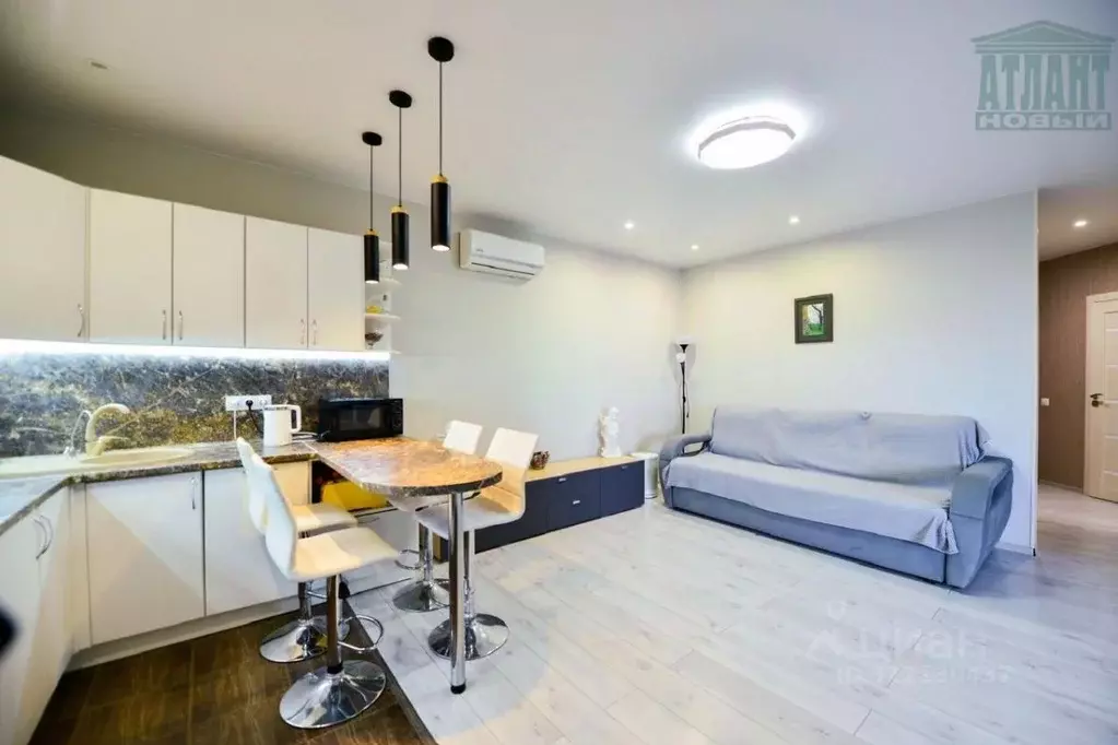 2-к кв. Хабаровский край, Хабаровск ул. Демьяна Бедного, 14 (66.1 м) - Фото 2