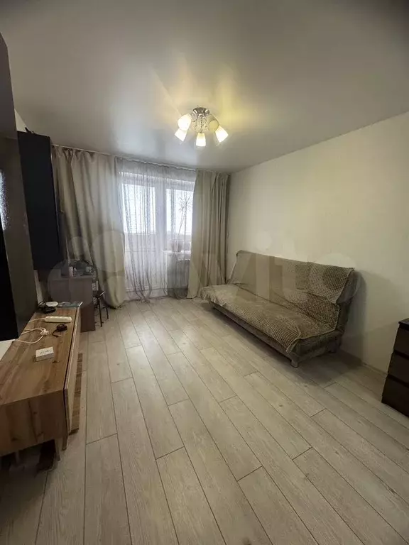 1-к. квартира, 39 м, 1/9 эт. - Фото 0