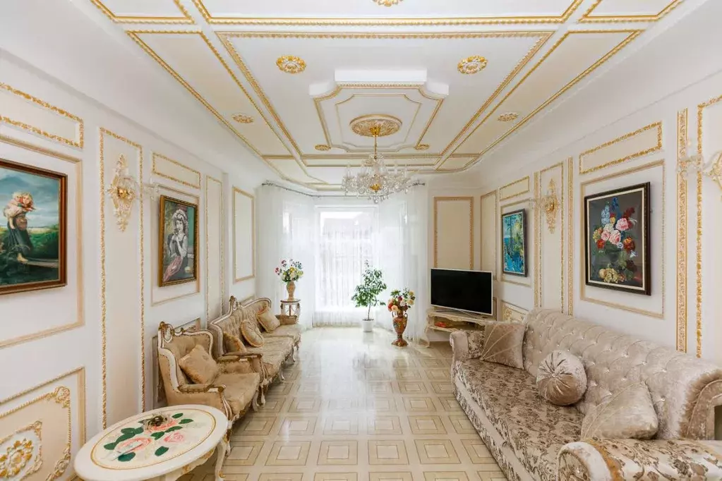 Дом в Удмуртия, Ижевск ул. Нины Ульяненко, 1 (270 м) - Фото 0