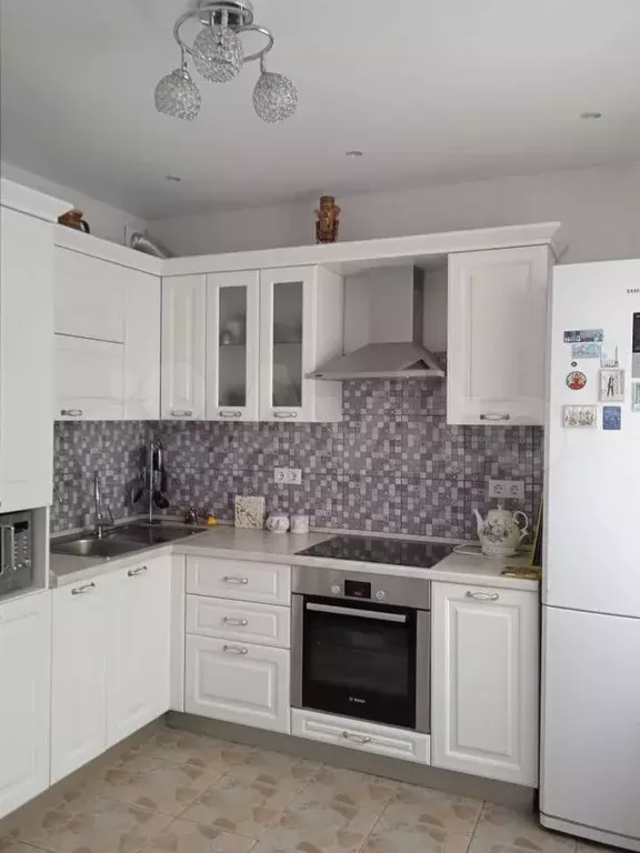3-к. квартира, 70 м, 3/10 эт. - Фото 0