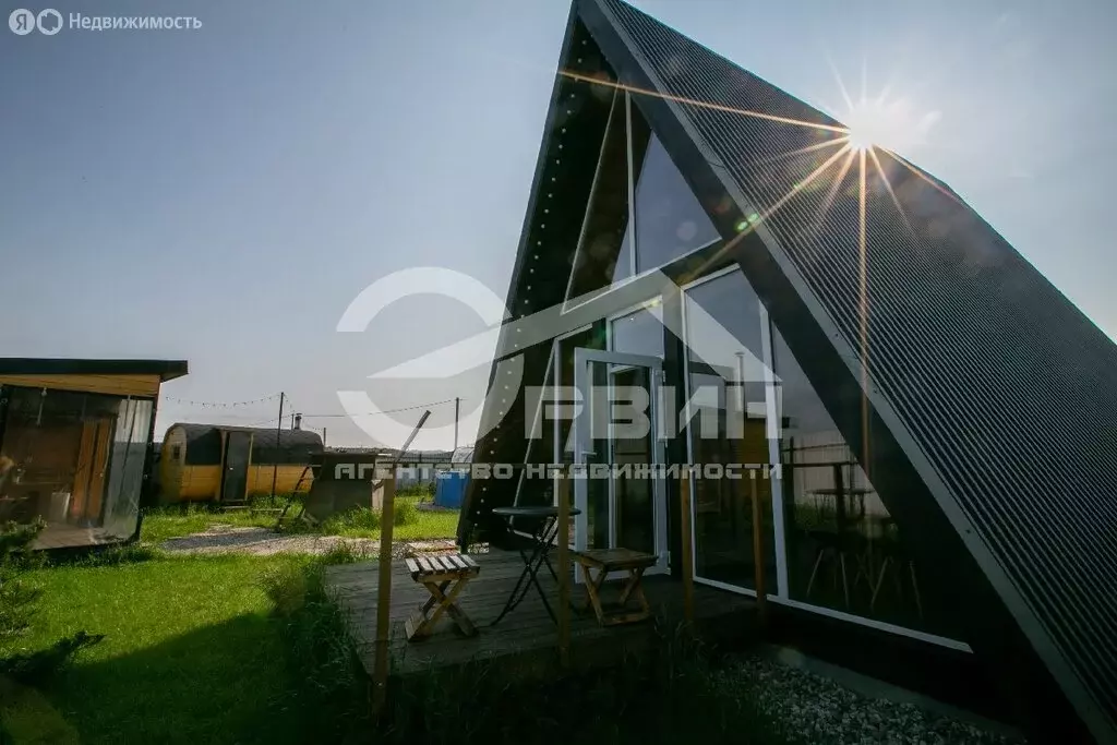 Дом в Калининградская область, Гурьевский муниципальный округ, посёлок ... - Фото 1