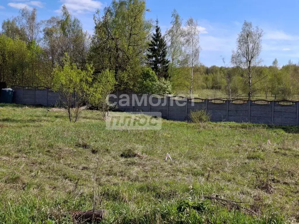 Участок в Москва д. Страдань, ул. Сиреневая (11.0 сот.) - Фото 1