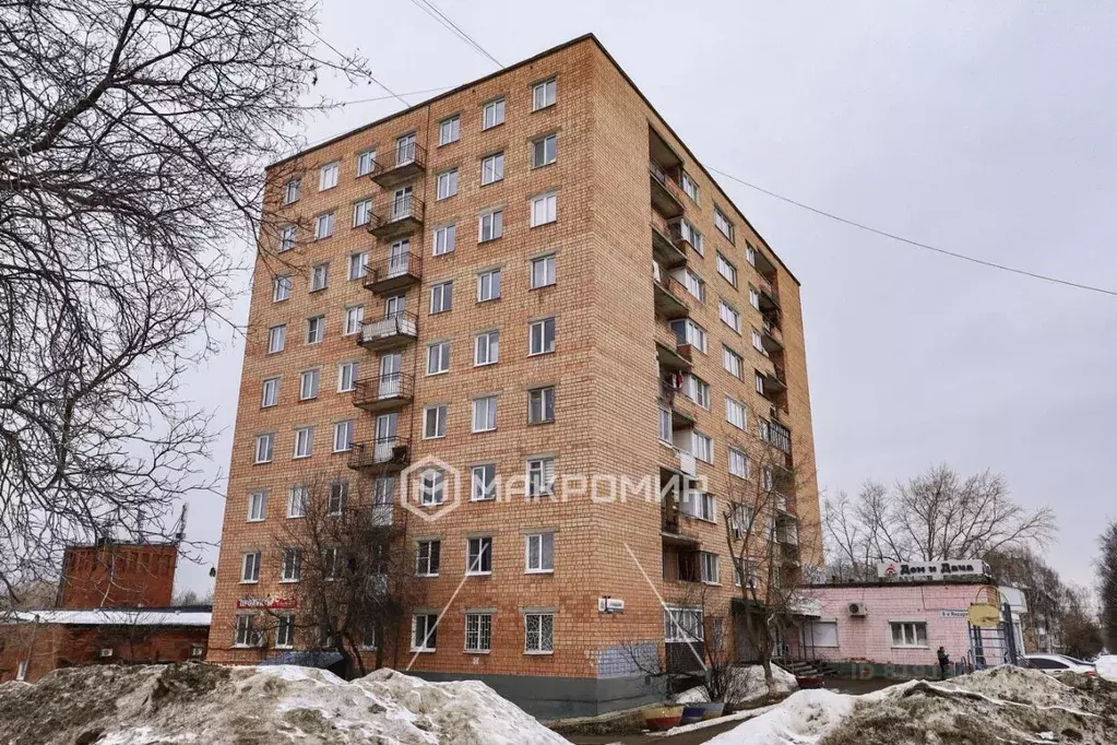 Комната Удмуртия, Ижевск ул. 9 Января, 185А (11.5 м) - Фото 0