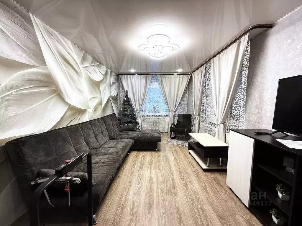 3-к кв. Вологодская область, Великий Устюг пос. Добрынино, пер. ... - Фото 1