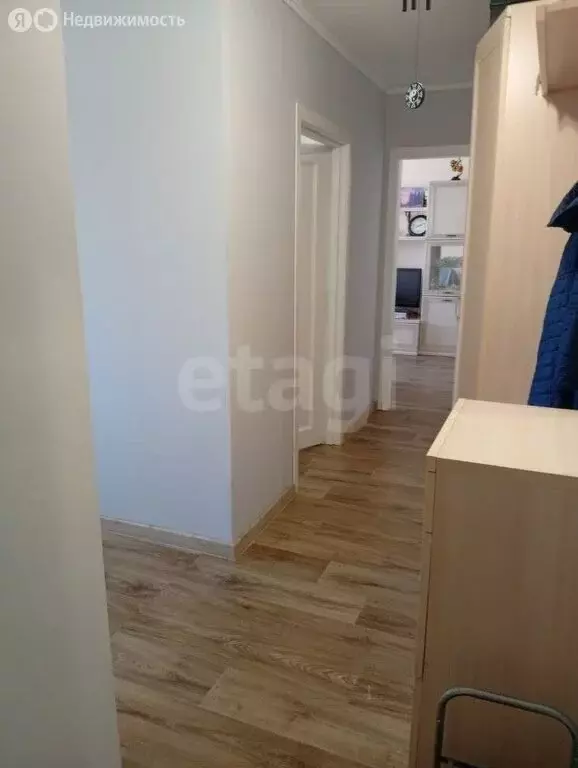 3-комнатная квартира: Новосибирск, улица Забалуева, 52 (56 м) - Фото 0